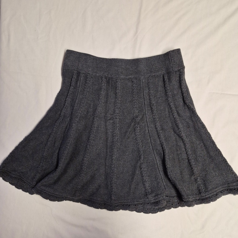 Cabi Charcoal Gray Knit Skater Skirt Scalloped Hem A-Line Mini Skirt Womens S
